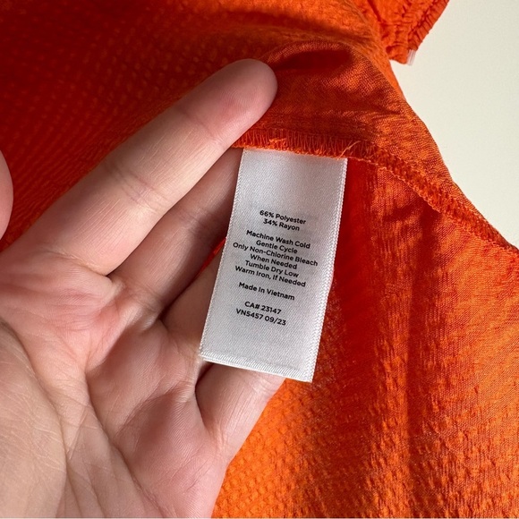 Talbots Seersucker Elbow Sleeve Top in Orange size Medium NWT - Picture 6 of 6
